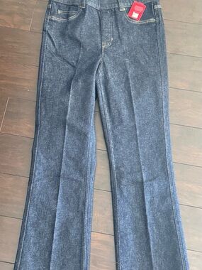 Spanx Kick Flare Jeans Raw Indigo– NWT